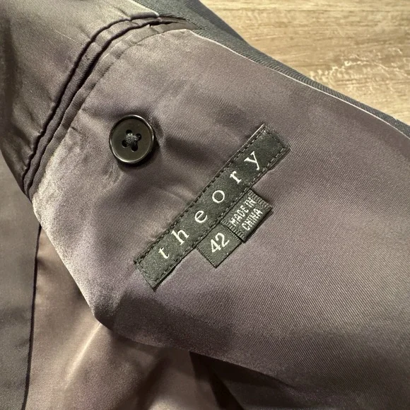 Theory Sport Coat Mens 42 R Gray Modern 2 Button Blazer Jacket Lined Performance